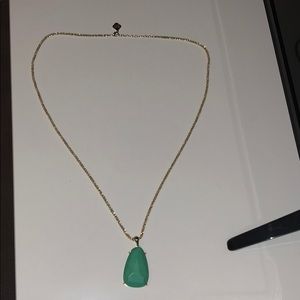 Kendra Scott pendant necklace
